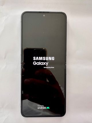 Samsung Galaxy Z Flip 5. Prezzo negoziabile.