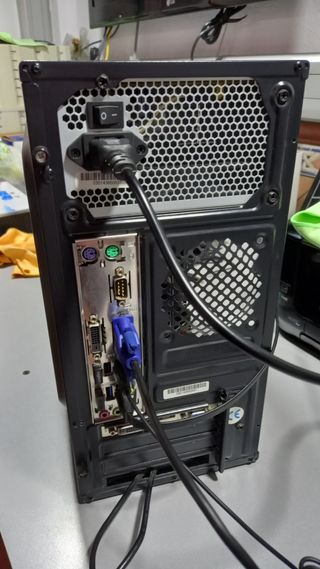 Pc Midi torre atx Windows11 home original activado