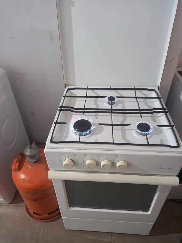 Cocina de gas 3 fuegos Butano