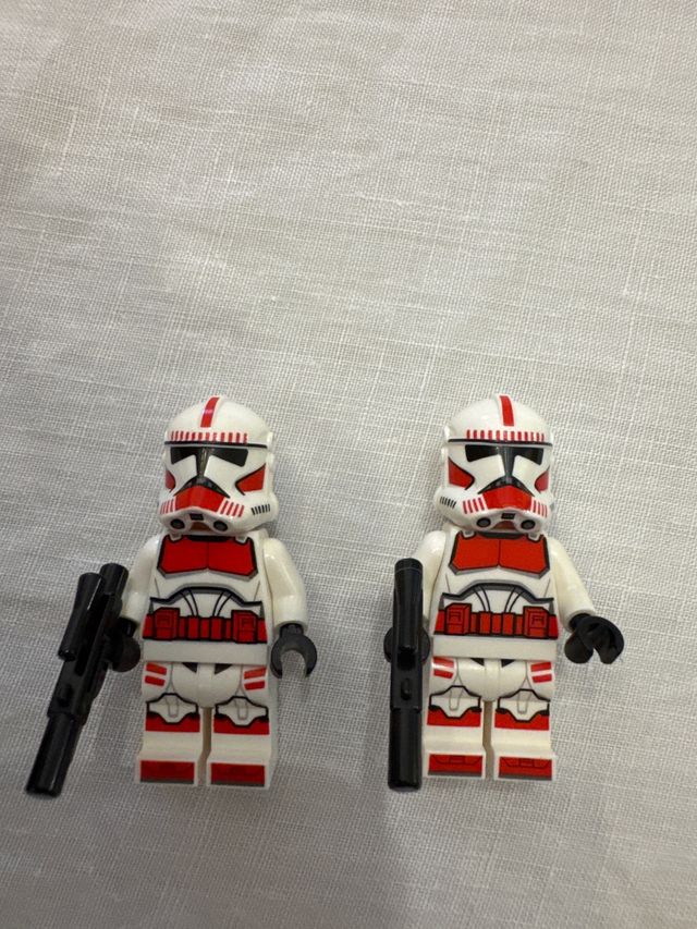 2 Figuras Lego Shock Troopers do set 75354
