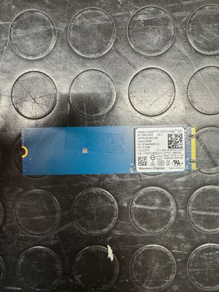 3x SSD NVMe 256 GB Western Digital