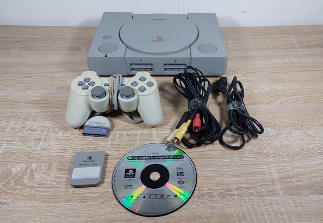Consola PS1 + Mando + Juego + Cables
