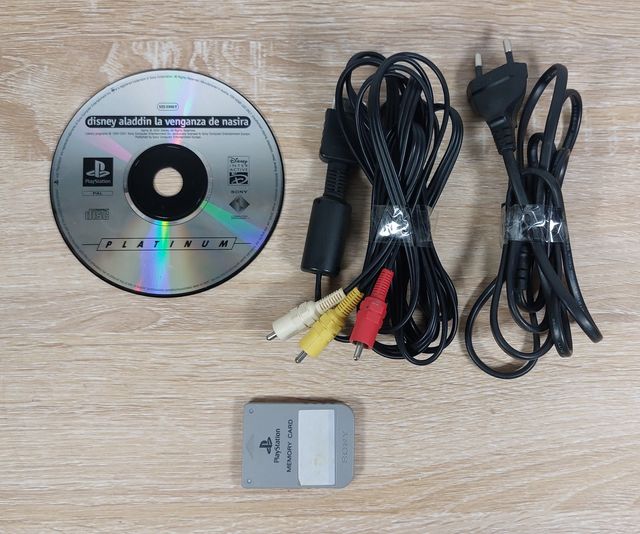Consola PS1 + Mando + Juego + Cables