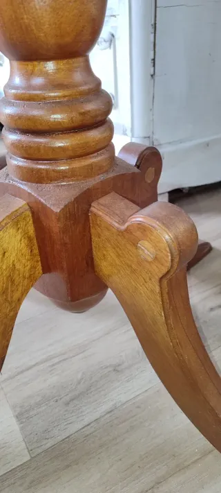 Mesa de ajedrez de madera
