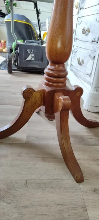 Mesa de ajedrez de madera
