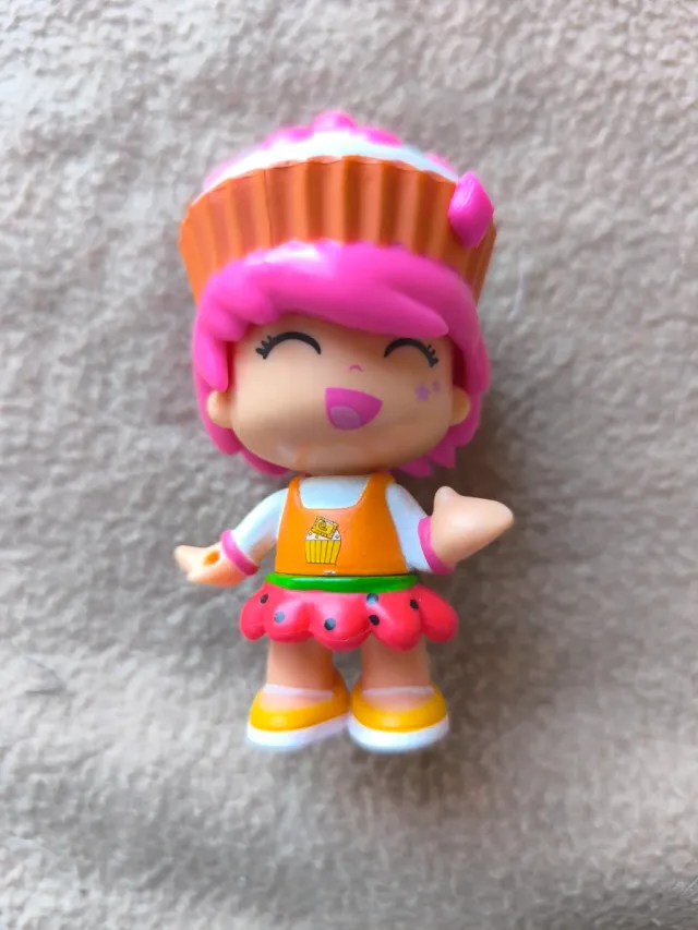 Pinypon 4 Muñecas con olor dulce+accesorios