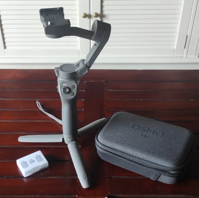 DJI osmo mobile 3