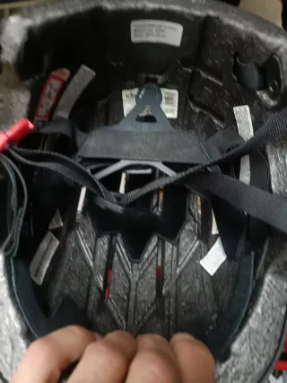 Casco de skate negro talla M