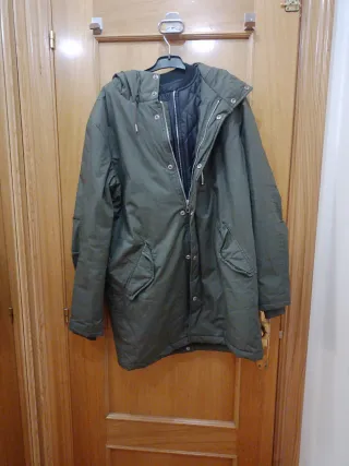 Parka Invierno Caballero Pull&Bear Talla M