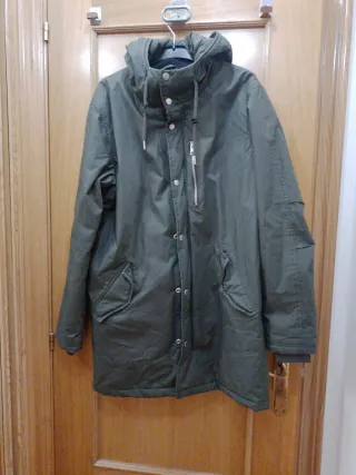 Parka Invierno Caballero Pull&Bear Talla M