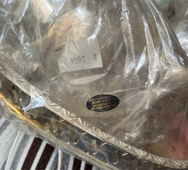 Conjunto de té en metal