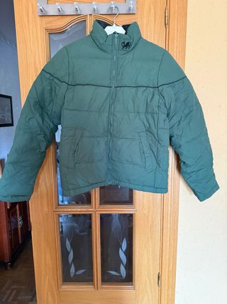 Plumas XDYE ( pull & bear) reversible Talla M