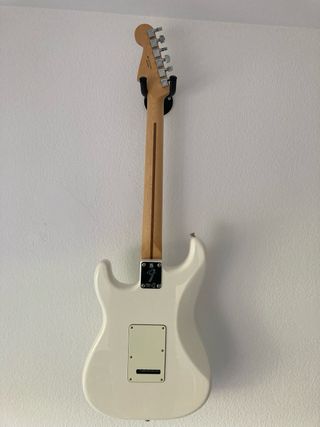 Guitarra Fender Stratocaster Player