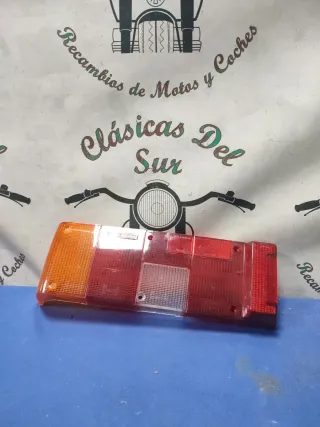 Tulipa trasera izquierda Fiat Regata