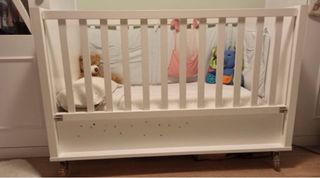 Cuna Colecho convertible+ Cama + Mesa de madera