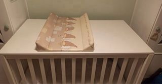 Cuna Colecho convertible+ Cama + Mesa de madera