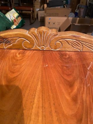 Mesita de noche de madera