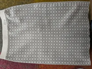 Conjunto de Roberto Verino falda y jersey. Talla S