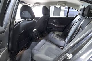 BMW Serie 3   320d Auto.