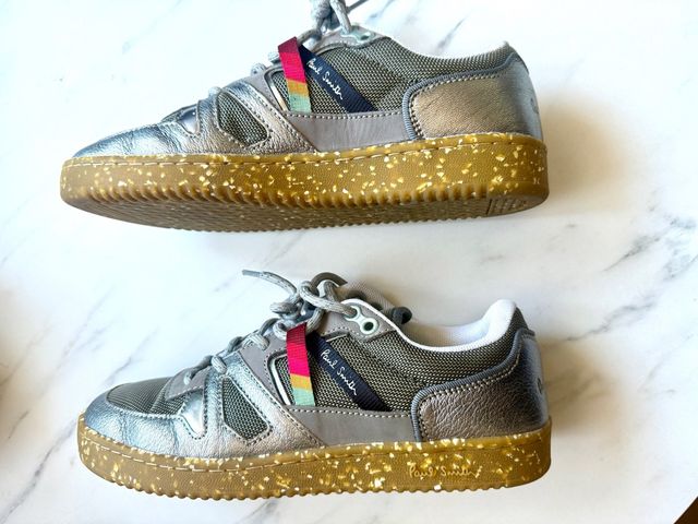 Zapatillas Paul Smith grises y plateadas