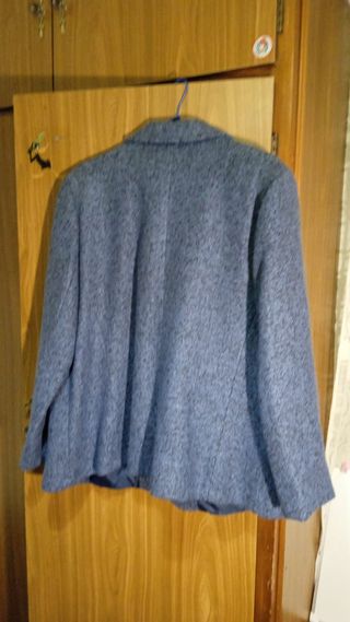 Traje de lana gris señora.