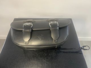 Alforja Derecha Harley Davidson Negra