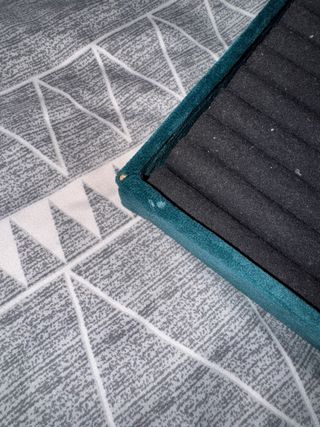 Organizador de anillos casi nuevo. Ver fotos