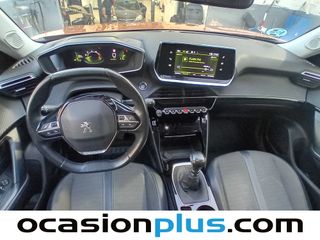 Peugeot 2008 PureTech 130 S&S Allure Pack 96 kW (130 CV)