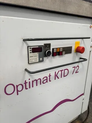 Canteadora BRAND KTD 72. Aplicación de canto