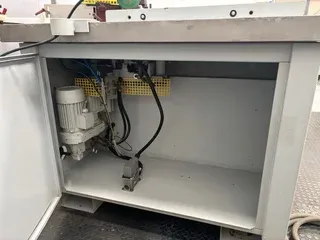 Canteadora BRAND KTD 72. Aplicación de canto