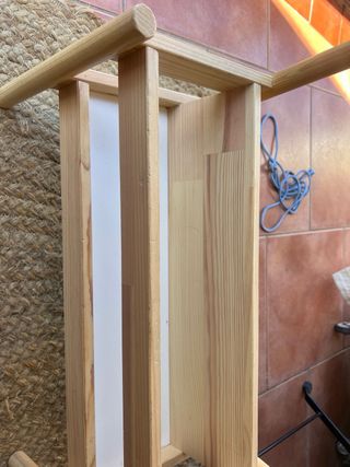 Expositor de libros de madera infantil