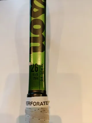 Raqueta Tenis Junior Wilson Blade 26