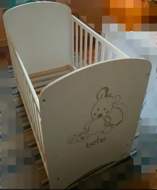 Cuna madera blanca con osito 160€ marca mi cuna