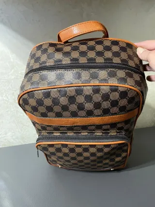 Zaino uomo marrone fantasia geometrica