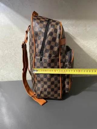 Zaino uomo marrone fantasia geometrica