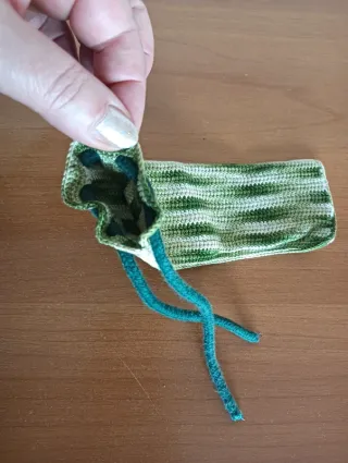 Set 2 pochette uncinetto