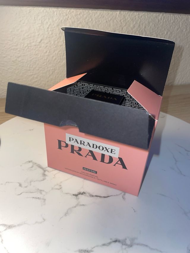 Prada Paradoxe Intense Eau de Parfum