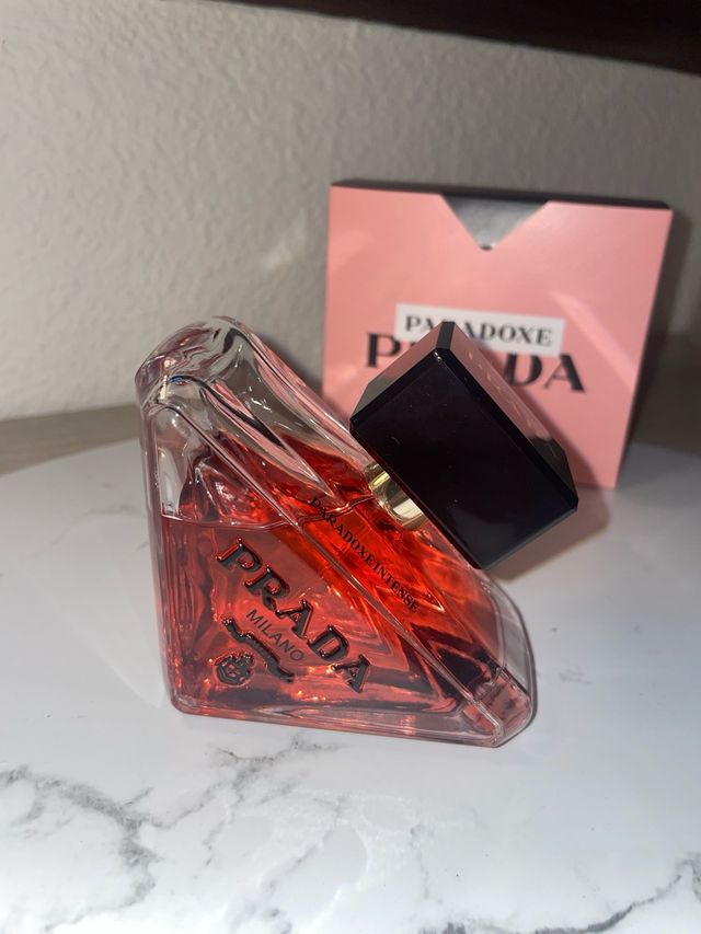Prada Paradoxe Intense Eau de Parfum