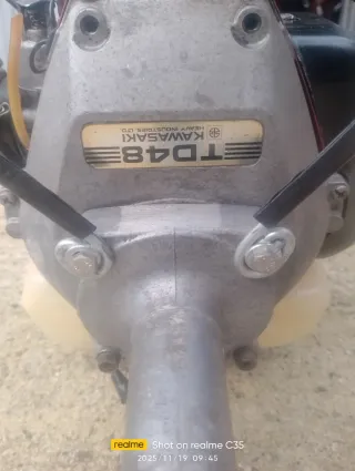 Desbrozadora kawasaki td48