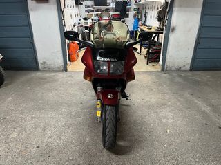 Honda VFR 750F RC36-I