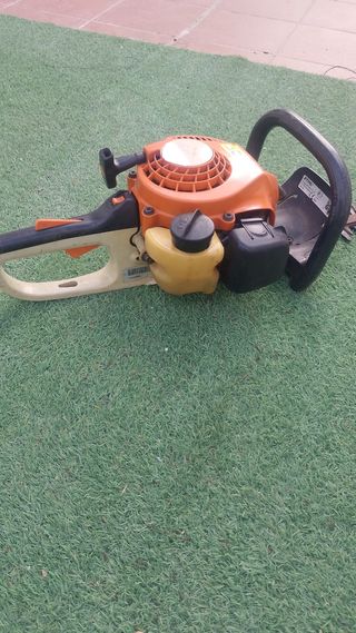 Cortasetos Stihl HS 45, funciona correctamente