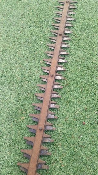 Cortasetos Stihl HS 45, funciona correctamente