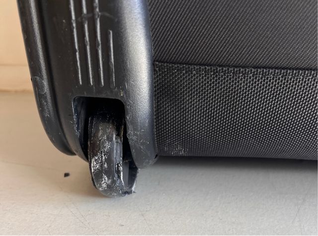 Maleta de viaje para trajes