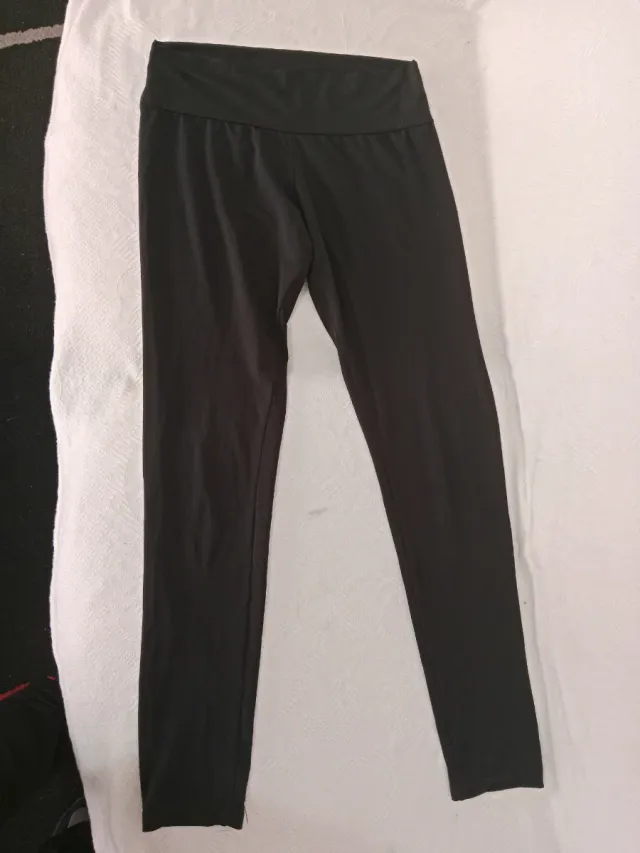 Zapatillas deporte y leggings