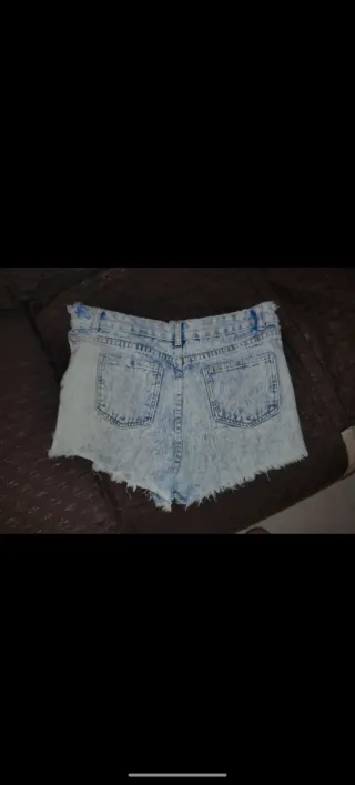 Pantaloncini jeans donna strappati