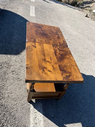 Comodini in legno antico di qualità