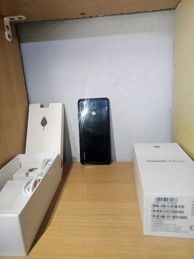 Oferta Huawei P30 128GB Preto