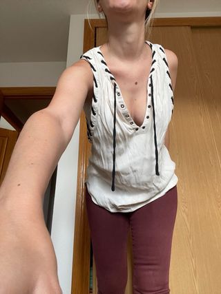 camisa negra cuerdas blancas talla S/M