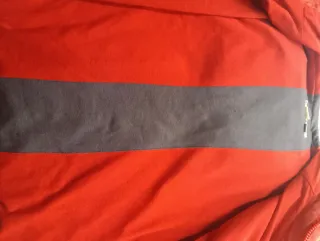 Chaqueta/Chubasquero Rojo con Capucha