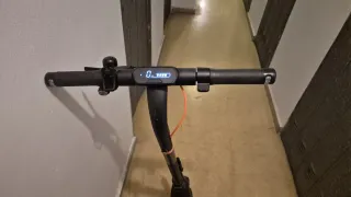 Patinete Eléctrico Negro Oviedo en persona gracias